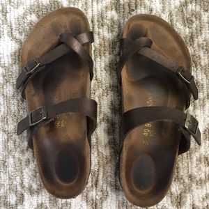 Barely Worn Birkenstock’s